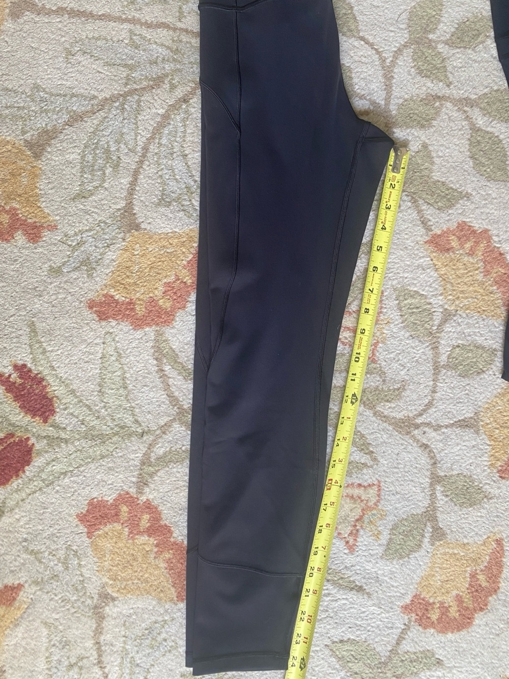 Size 6 lululemon athletica Black High-Rise Workout Leggings